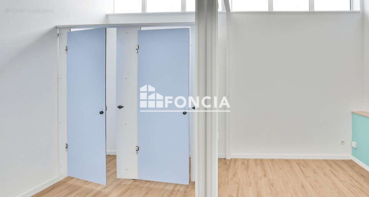 Commerce à LA ROCHE-SUR-YON