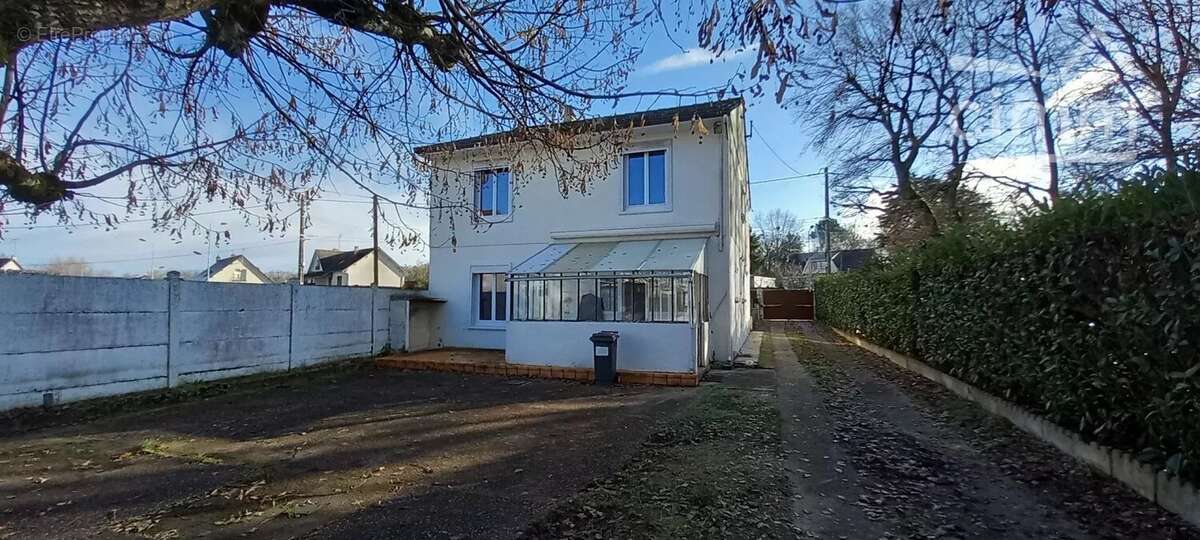 Maison à VINEUIL