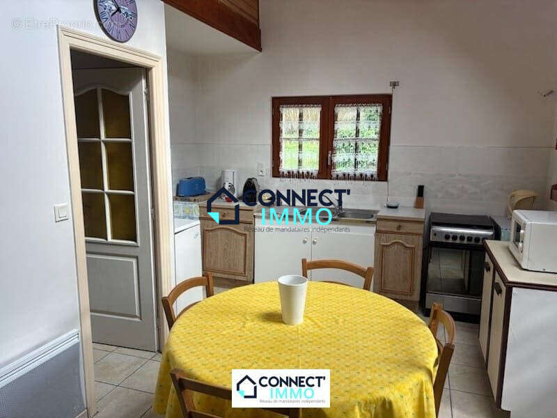 Maison 130 m² à Callac  - photo 3