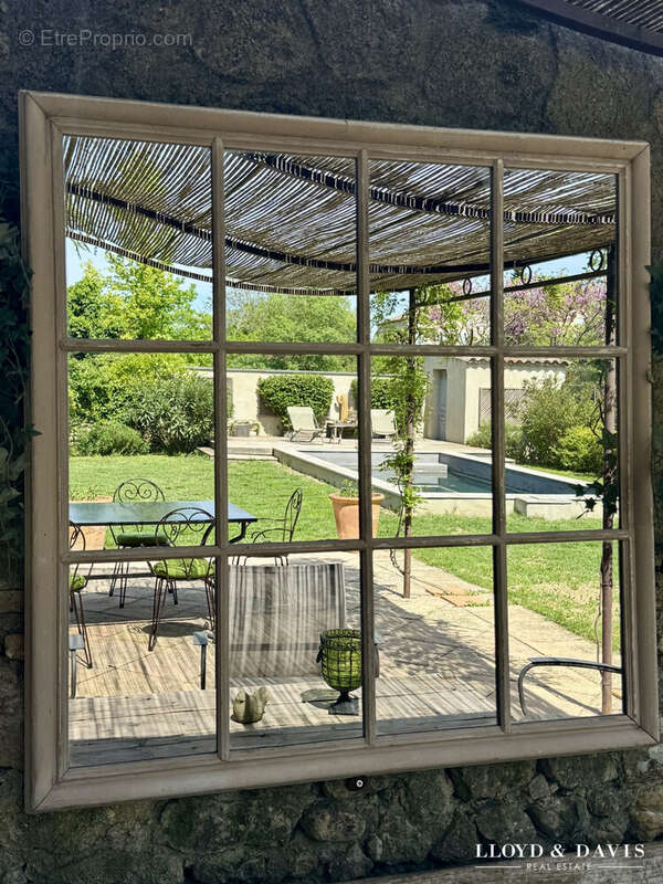 Maison à BARJAC