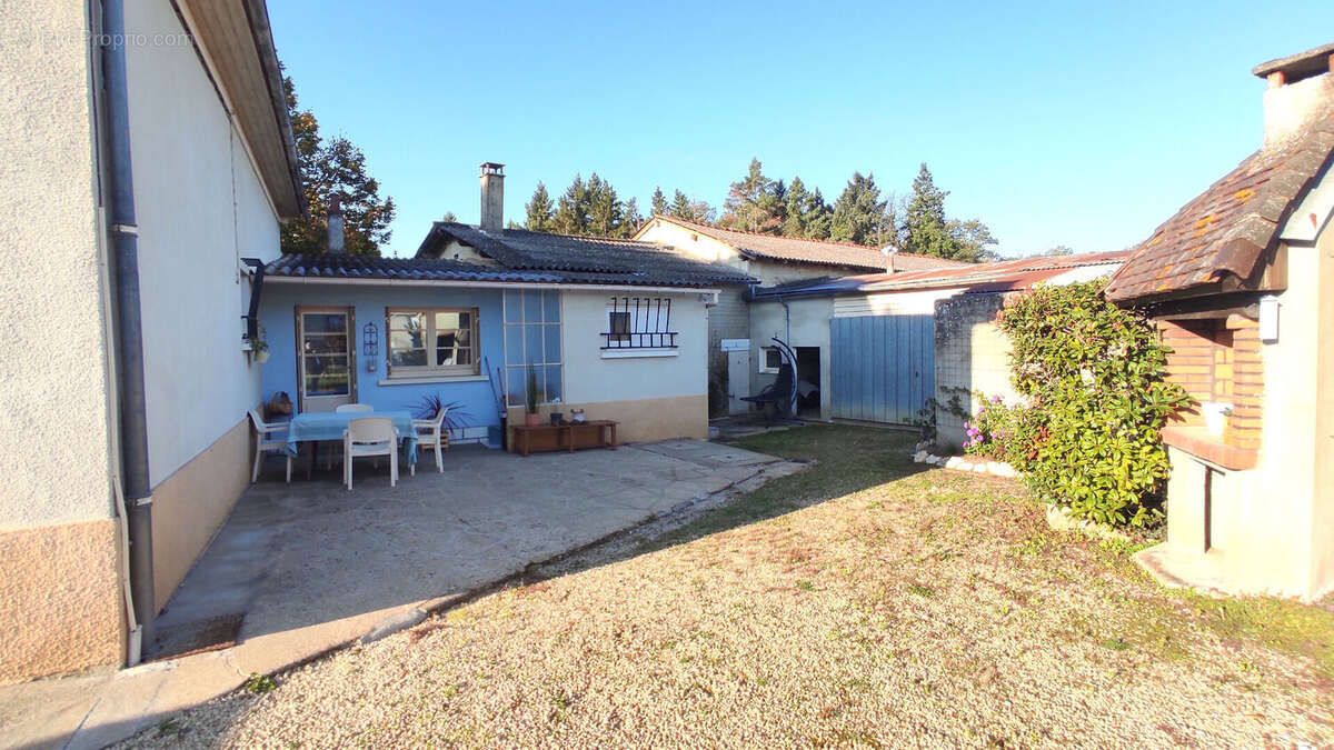 Maison à MARIGNY-BRIZAY