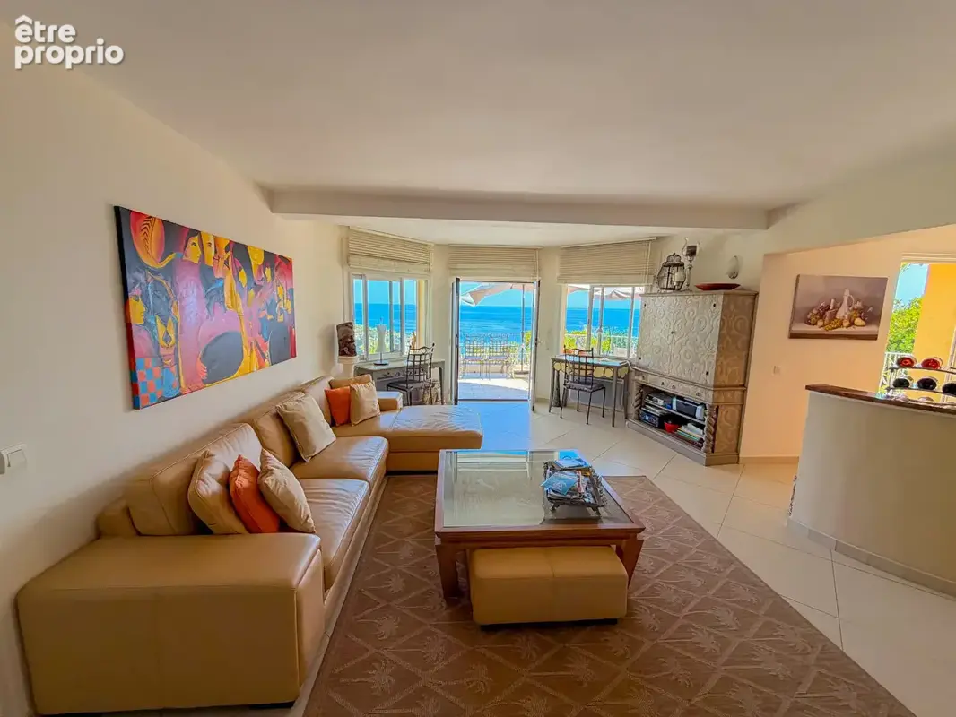 A vendre villa provencale vue mer golfe st tropez garage tout a pied aux issambres - photo 12