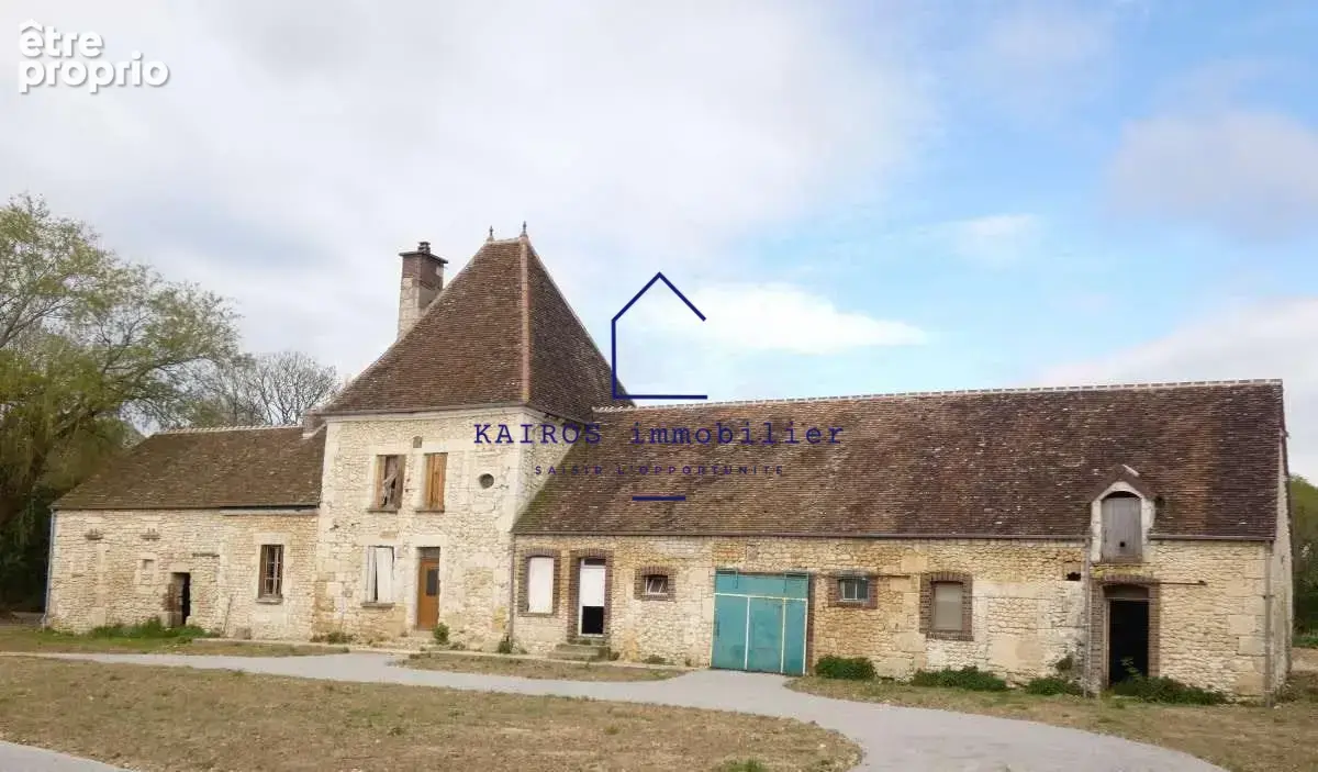Bien immobilier à vendre à Mortagne-Au-Perche (61400) - photo 1
