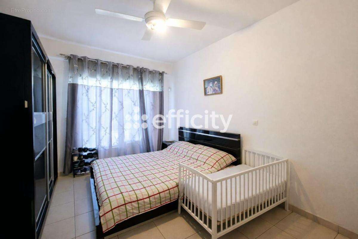 Appartement à SAINT-DENIS