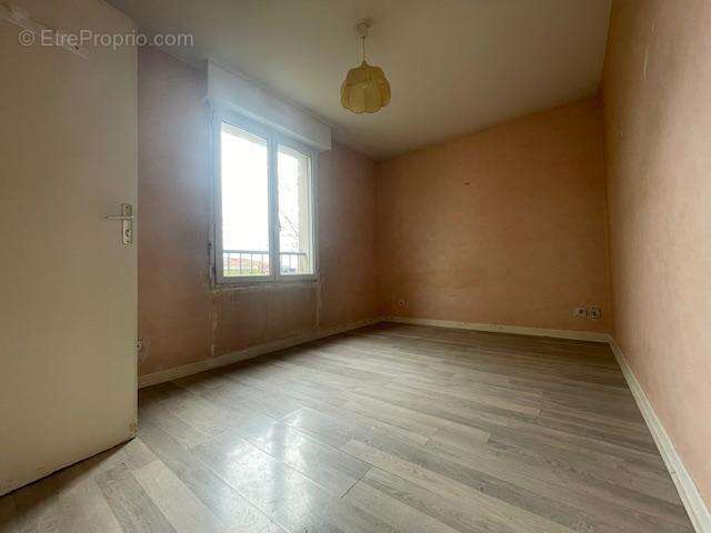   - Appartement à SAINT-ORENS-DE-GAMEVILLE