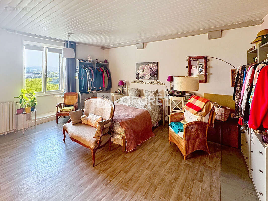 Maison à PERCEY-LE-GRAND