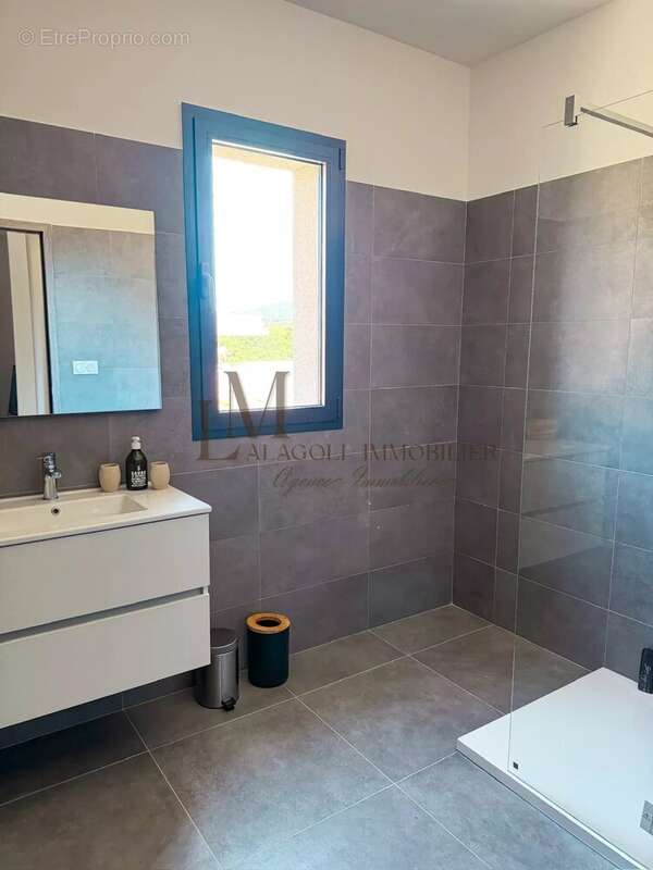 Appartement à PORTO-VECCHIO