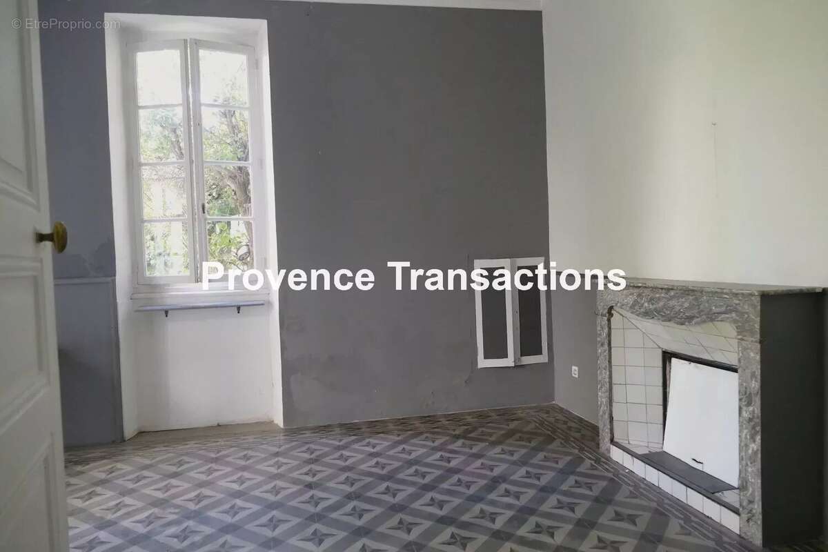 Maison à VAISON-LA-ROMAINE