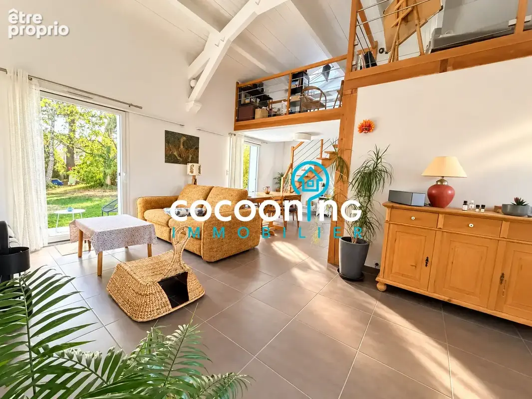 Maison avec jardin en hyper centre de Vallet - photo 1