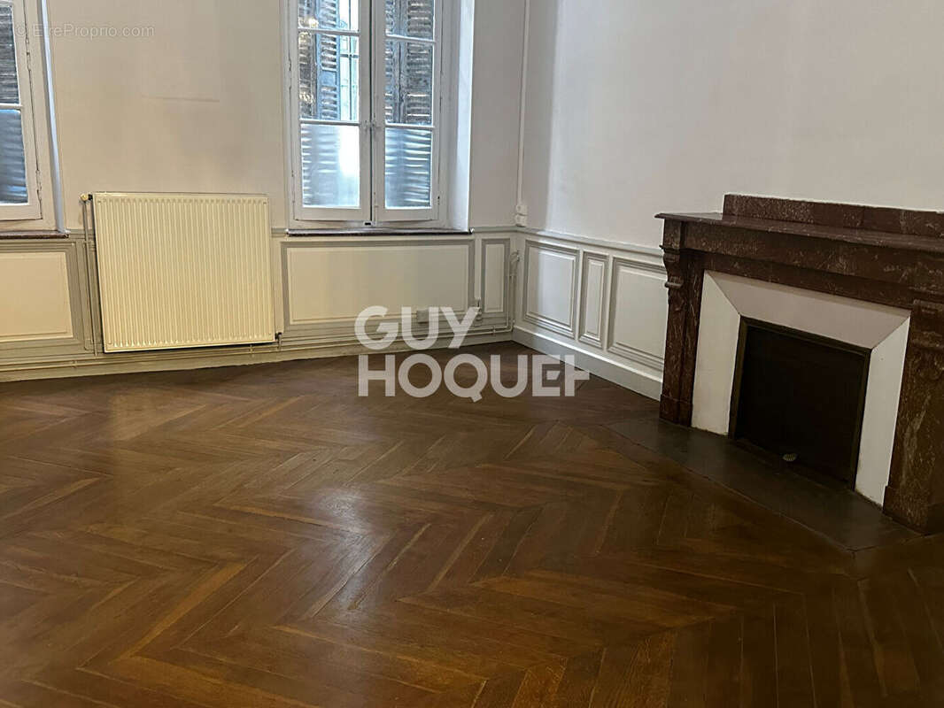 Appartement à CARCASSONNE