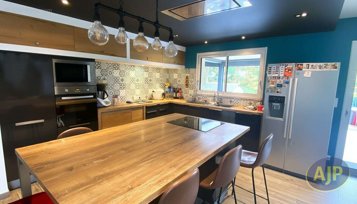 Contemporaine de plain-pied de 185 m² avec piscine ? Saint-Georges-sur-Loire - photo 5