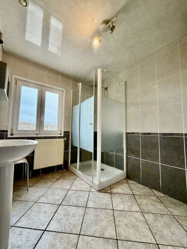 Maison à CAMBLAIN-CHATELAIN