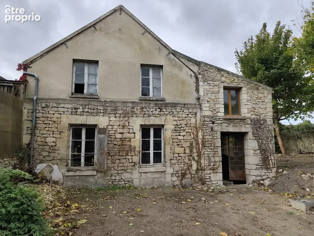 Vineuil Saint firmin - Maison à rénover - photo 1