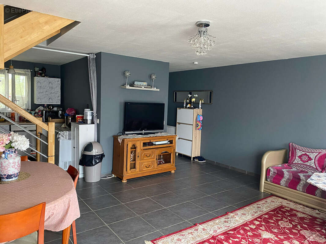 Maison 80 m² à Artiguelouve  - photo 2