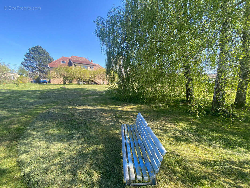 Maison à FRETIGNEY-ET-VELLOREILLE