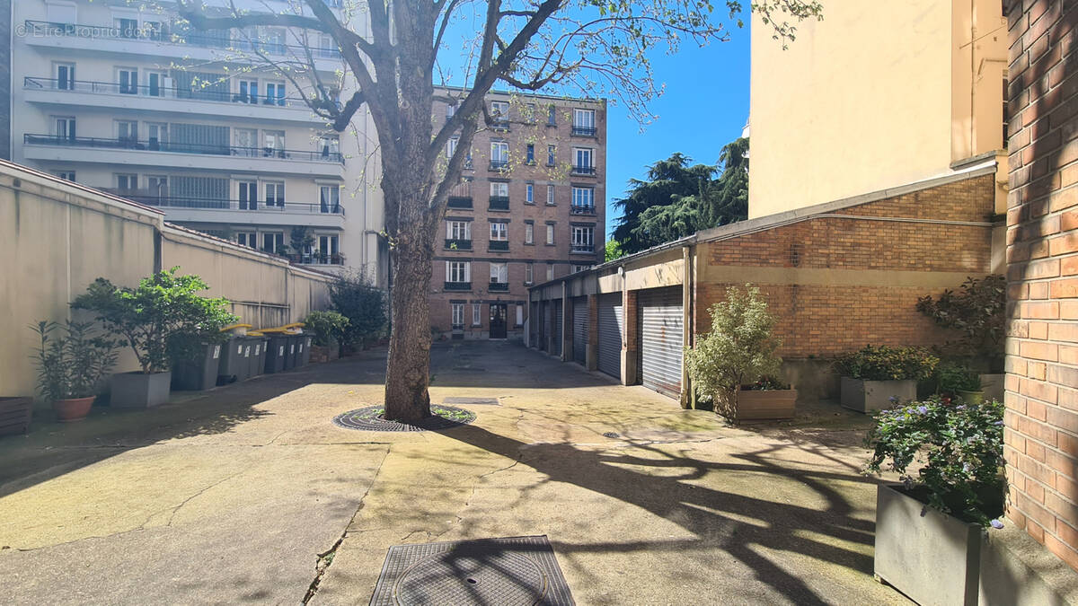 Appartement à BOULOGNE-BILLANCOURT