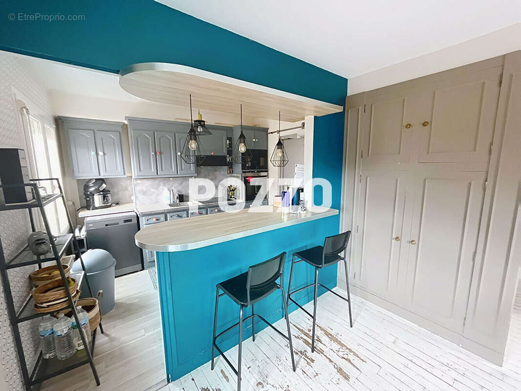 A vendre, appartement de 5 pieces principales  (98m²) au coeur du centre ville de vire normandie (14) - photo 3