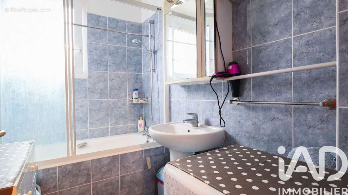 Photo 7 - Appartement à ASNIERES-SUR-SEINE