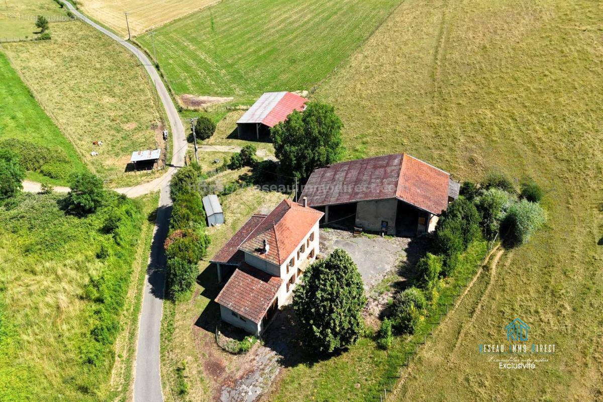 Maison à LE GRAND-SERRE