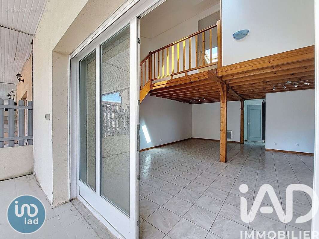 Photo 4 - Appartement à ROMILLY-SUR-SEINE