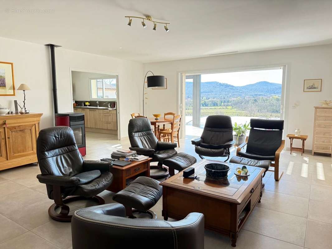 Maison à FORCALQUEIRET