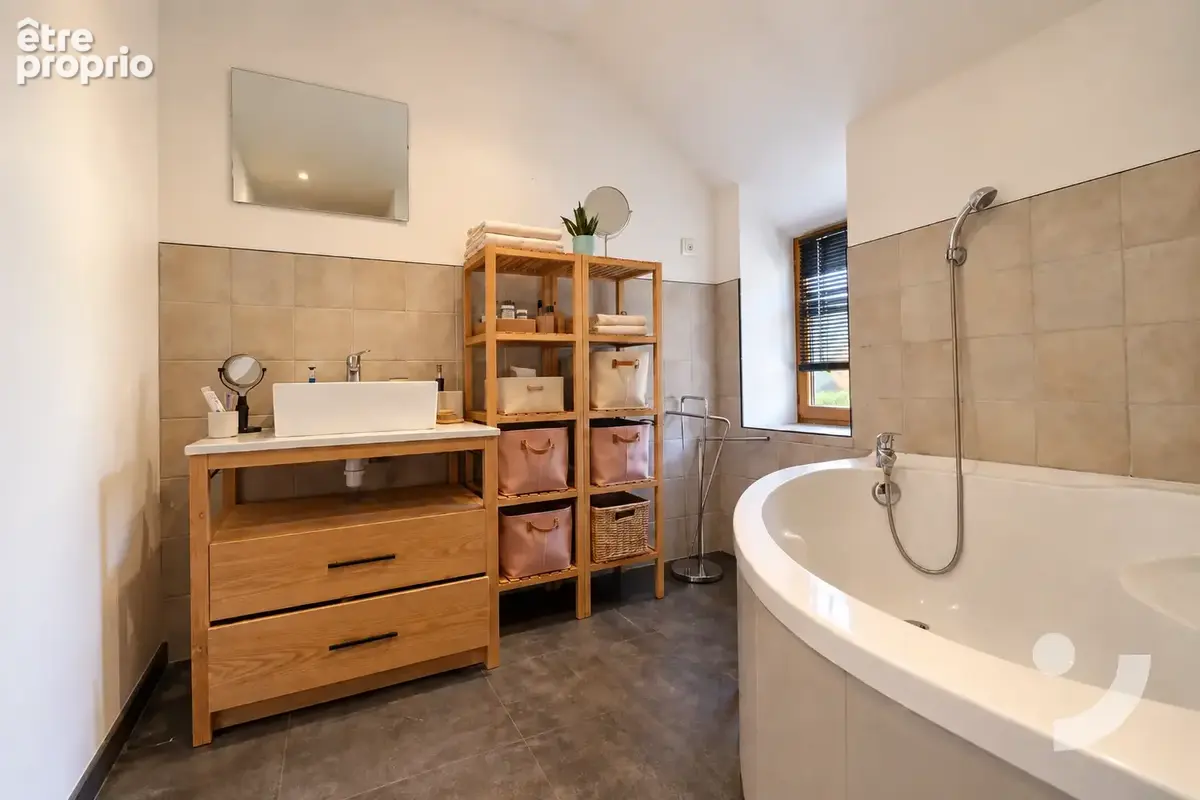 Maison en pierre   205 m2 avec second logement attenant - photo 12