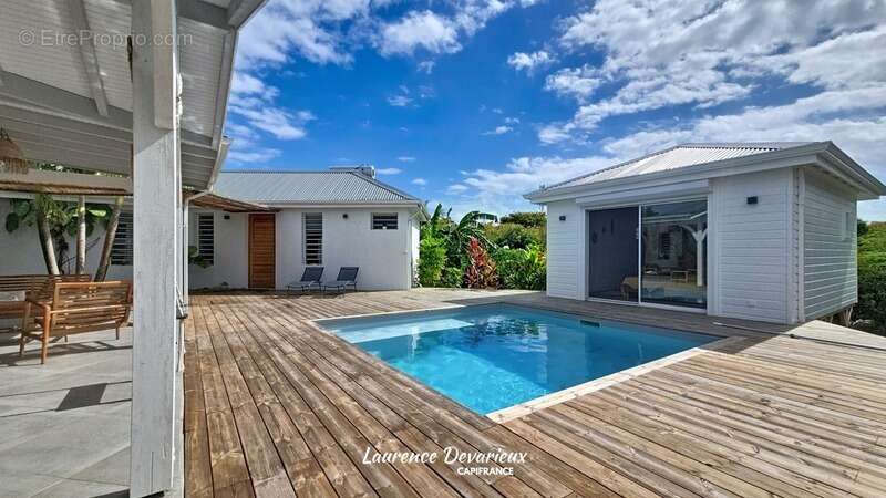 Maison à SAINT-FRANCOIS