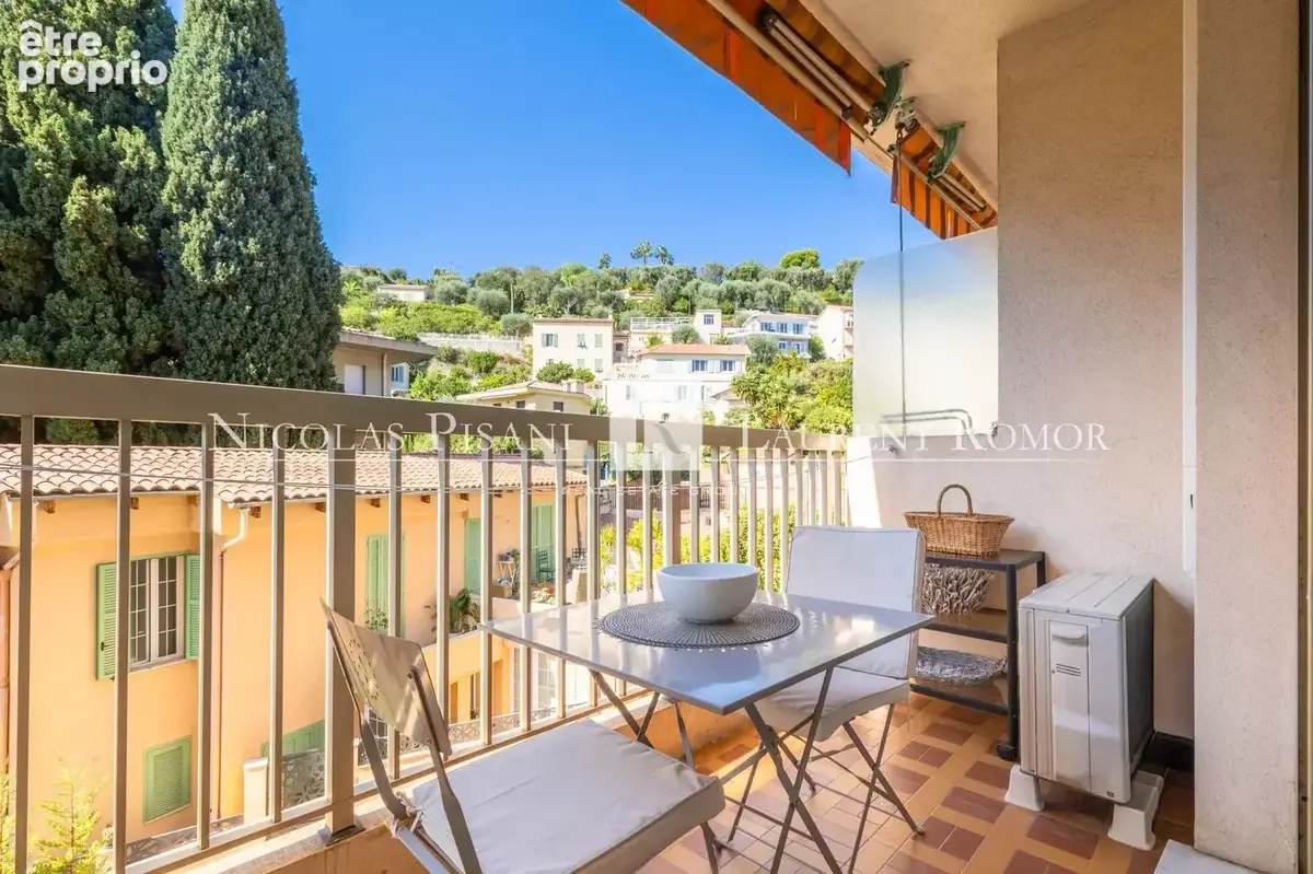 Beaulieu-sur-Mer – Studio rénové avec terrasse et cave - photo 2