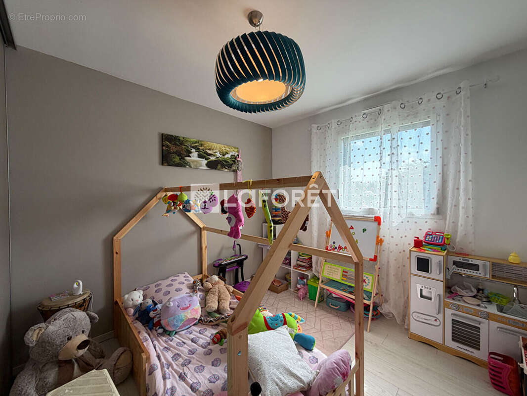 Maison contemporaine toit plat avec piscine - Cépet - photo 14