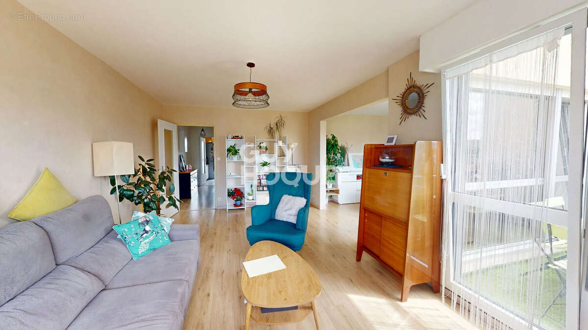 Appartement Vesoul 5 pièce(s) - photo 2
