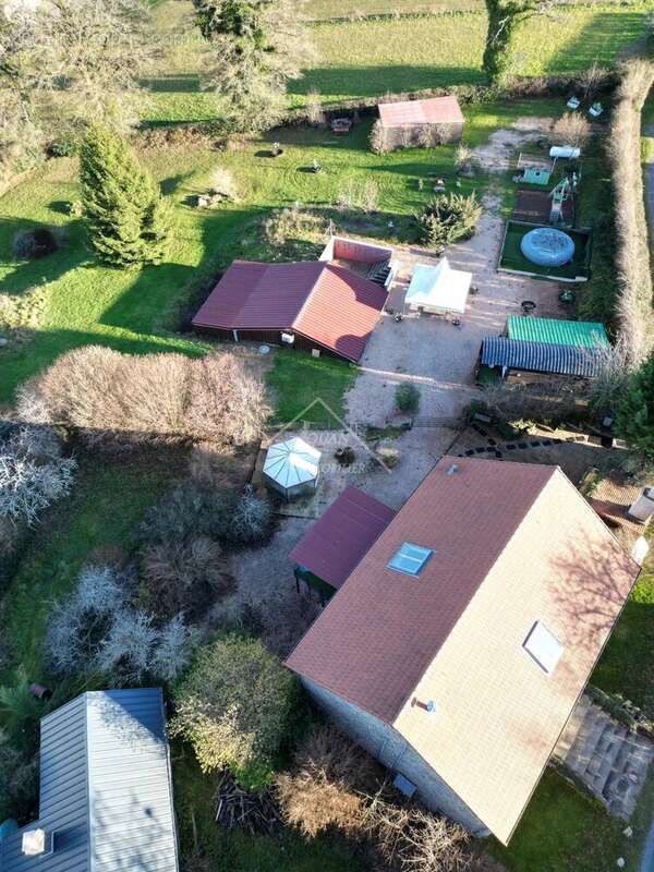 Maison à GOUTTIERES