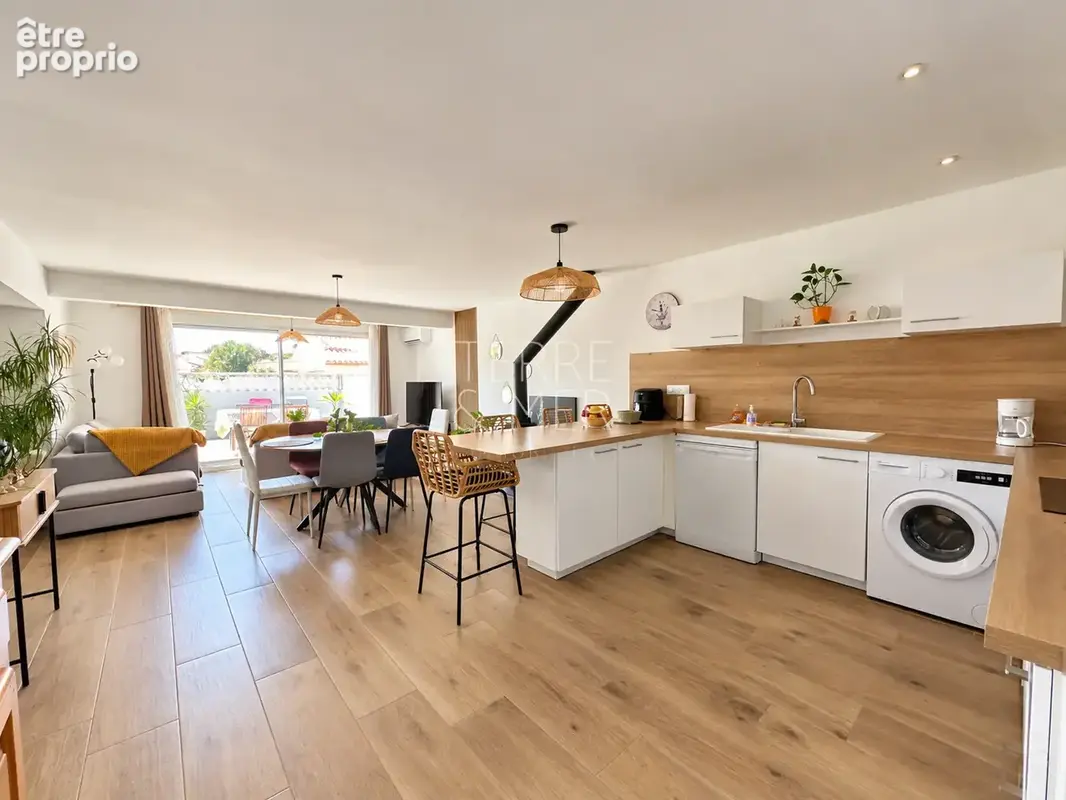 Photo Maison à Saint-Cyprien au prix de 399 000€