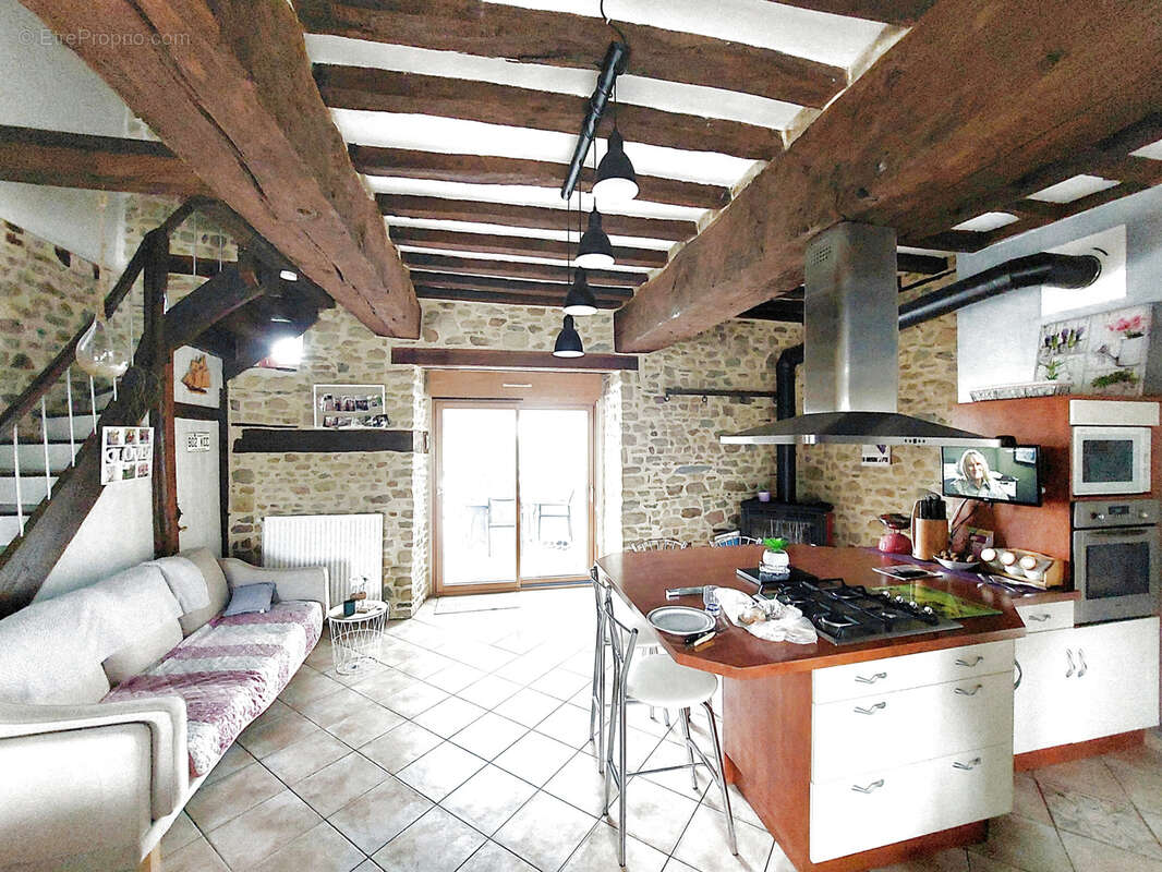 Maison à LA GUERCHE-DE-BRETAGNE