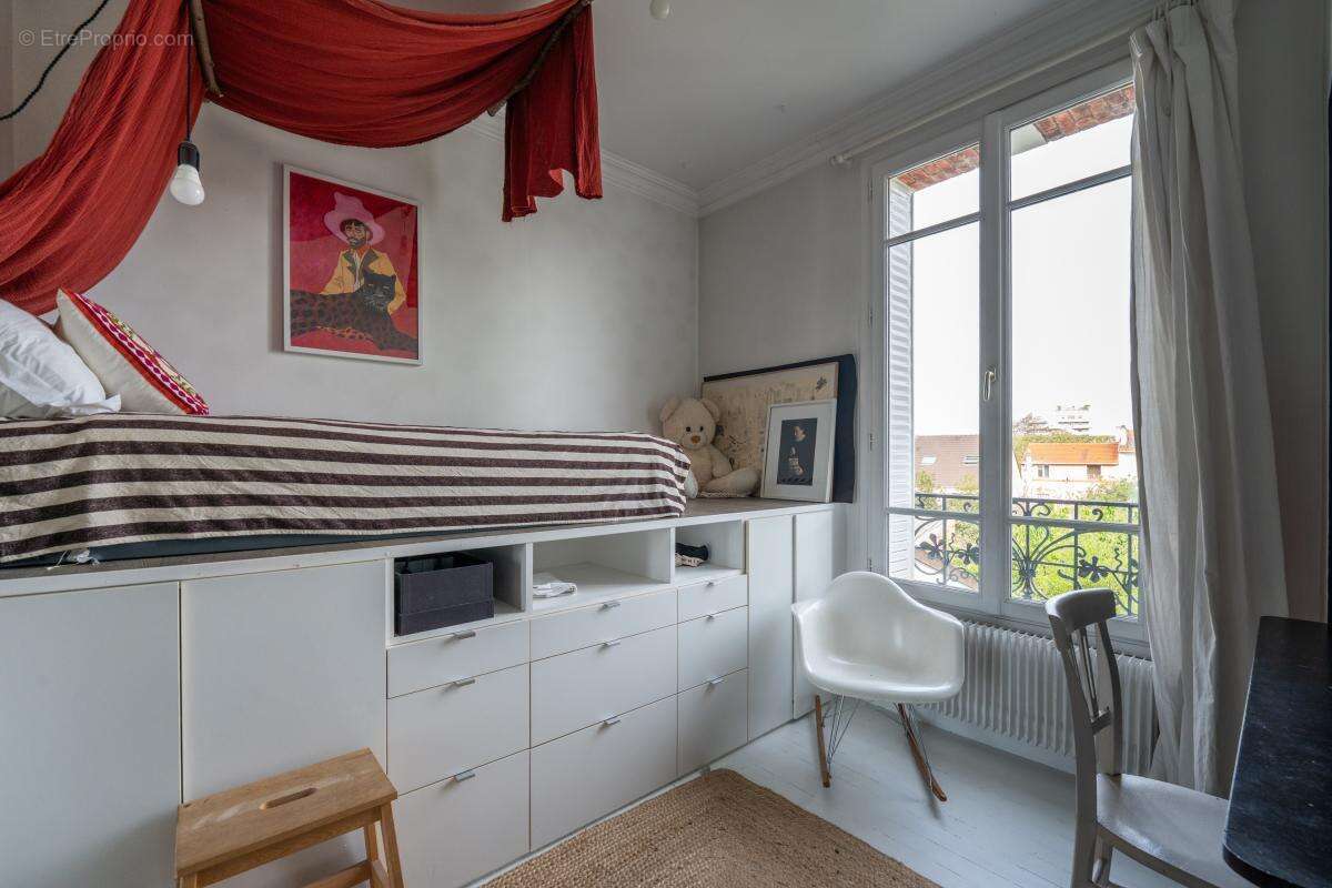 Maison à NANTERRE