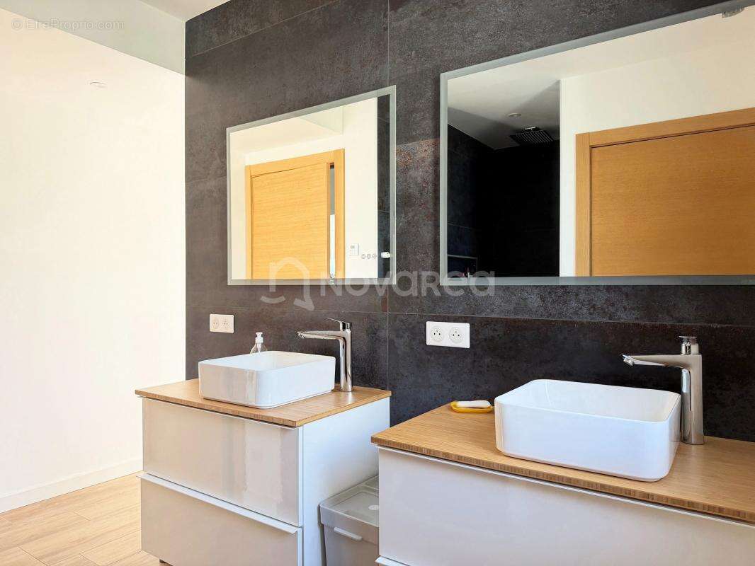 Maison à SERRES-MORLAAS