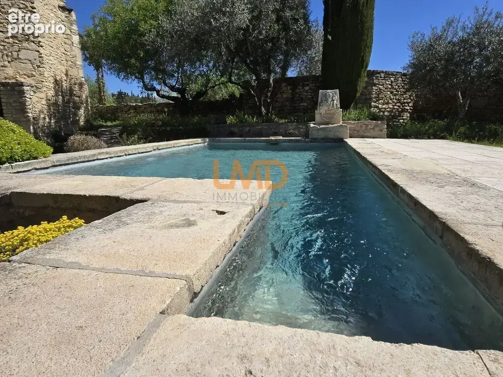 Authentique mas du 18ᵉ à Gordes avec piscine et vue panoramique - photo 22