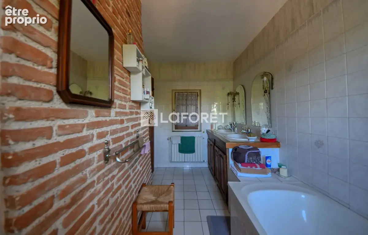 Belle propriété de caractère avec piscine et jardin paysagé à vendre 2 min de Lisle-sur-Tarn - photo 10