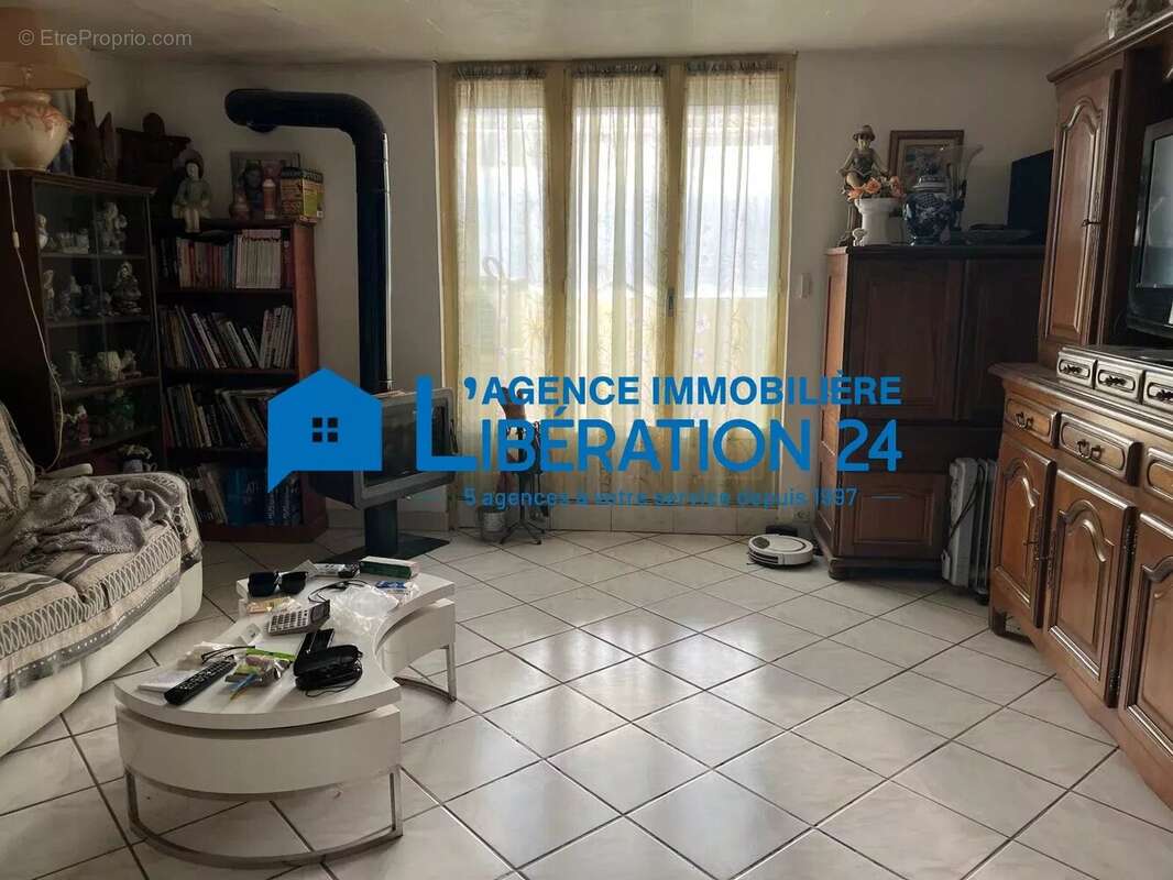 Maison à CHATEAUNEUF