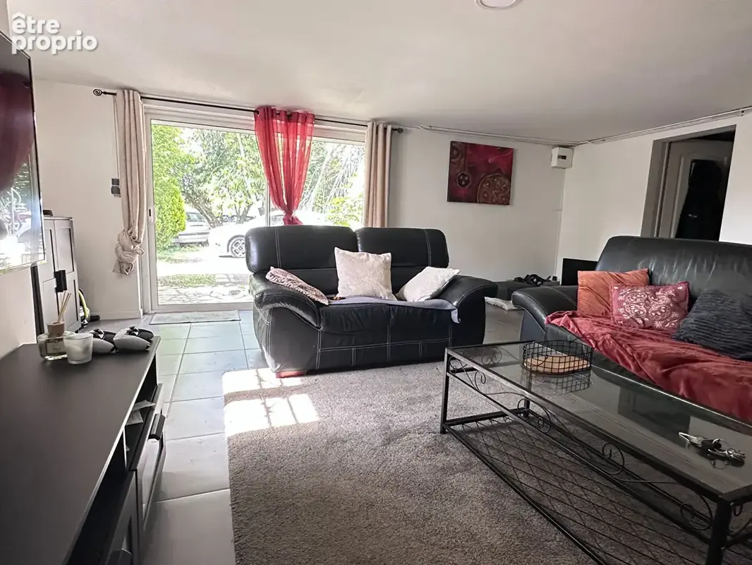 Immeuble de rapport ou maison familiale 240 m2 - 4 logements à La Couronne - photo 5