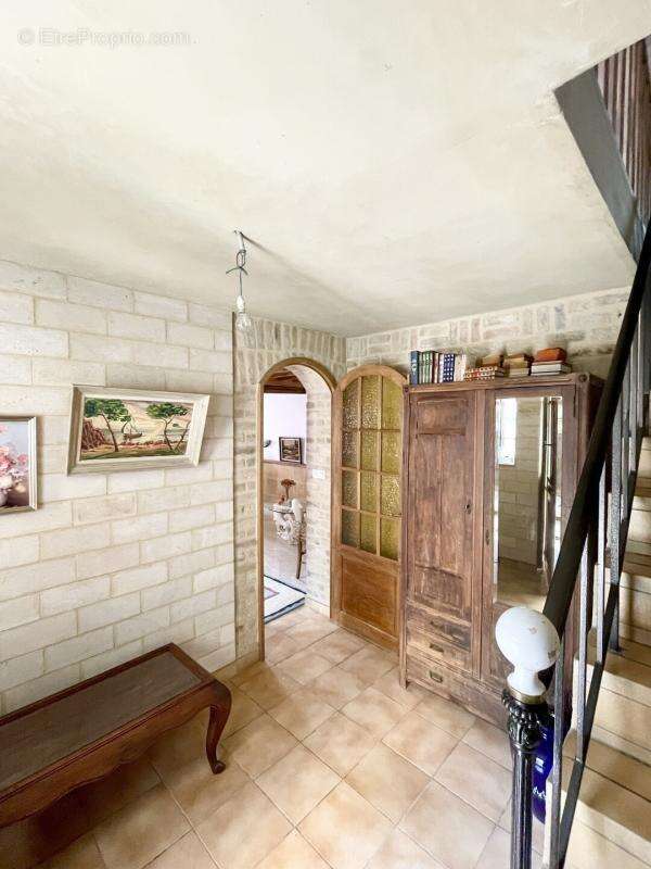 Maison à CHARBOGNE