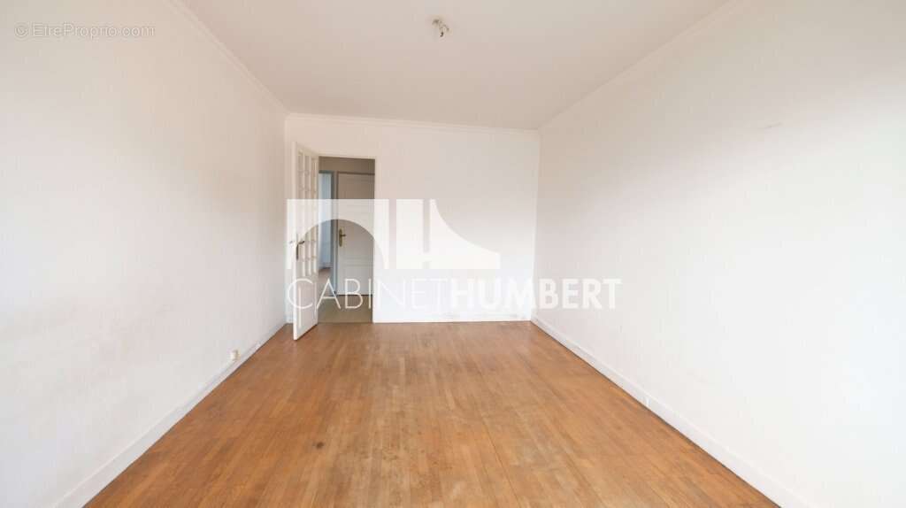 Appartement 52 m² à Saint-Etienne  - photo 5