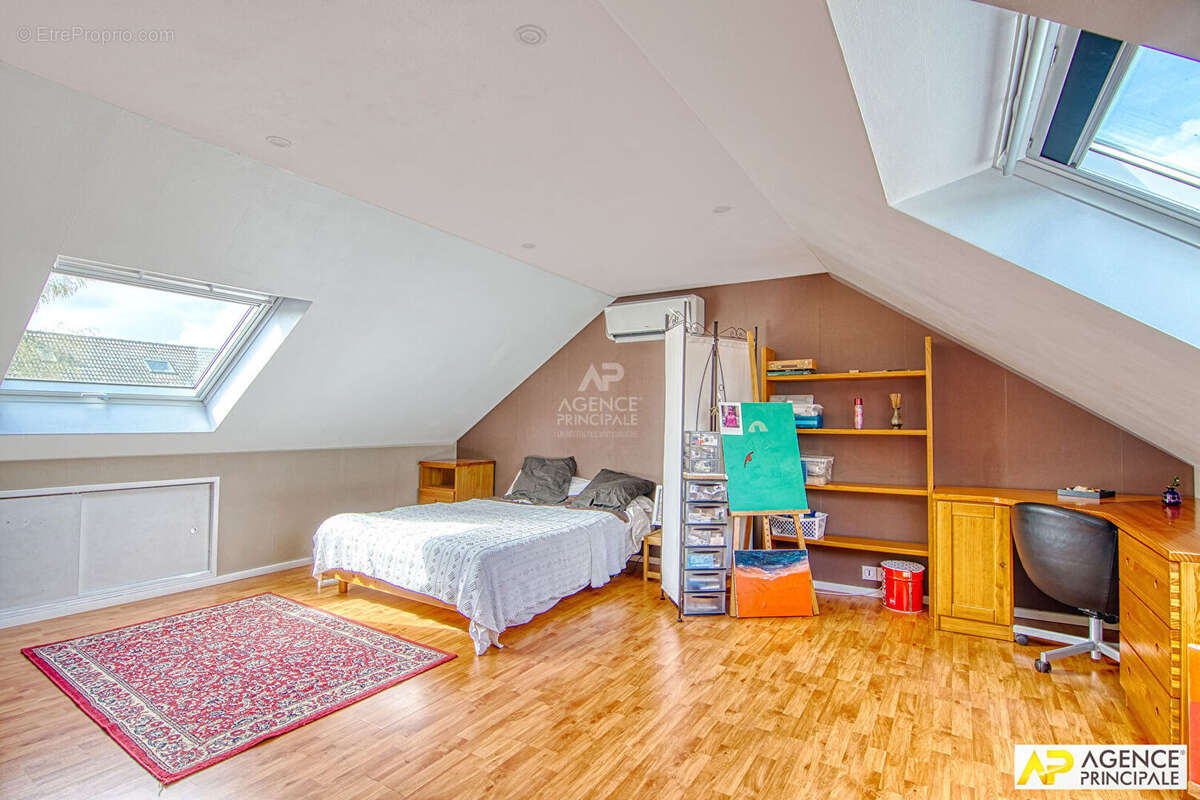 Maison à SAINT-GERMAIN-EN-LAYE