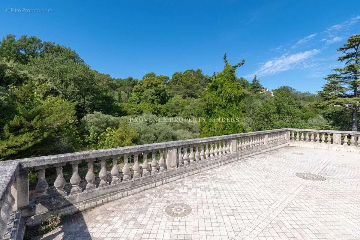 Maison à DRAGUIGNAN