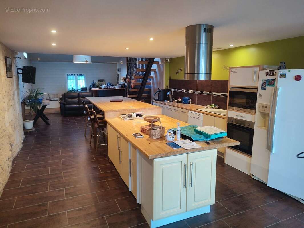 Maison à SAINT-MARTIN-D'ARY