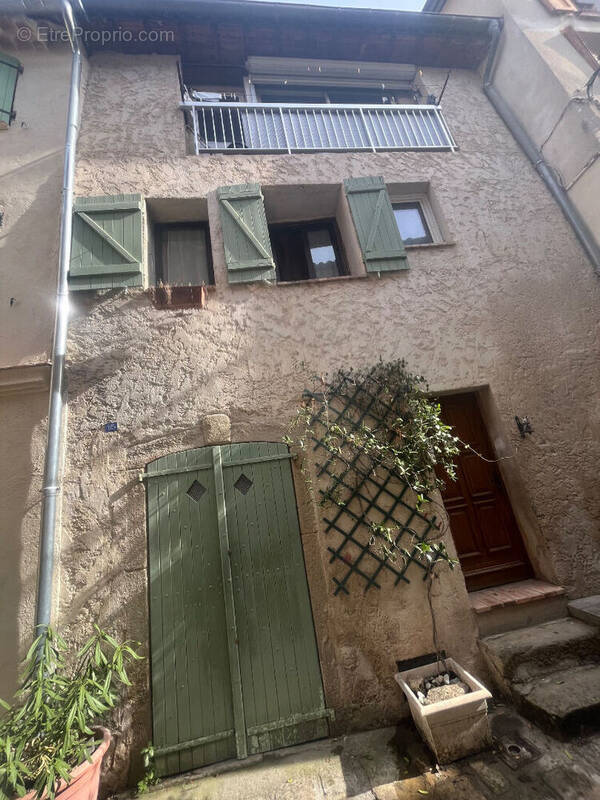 Maison à VILLARS-SUR-VAR