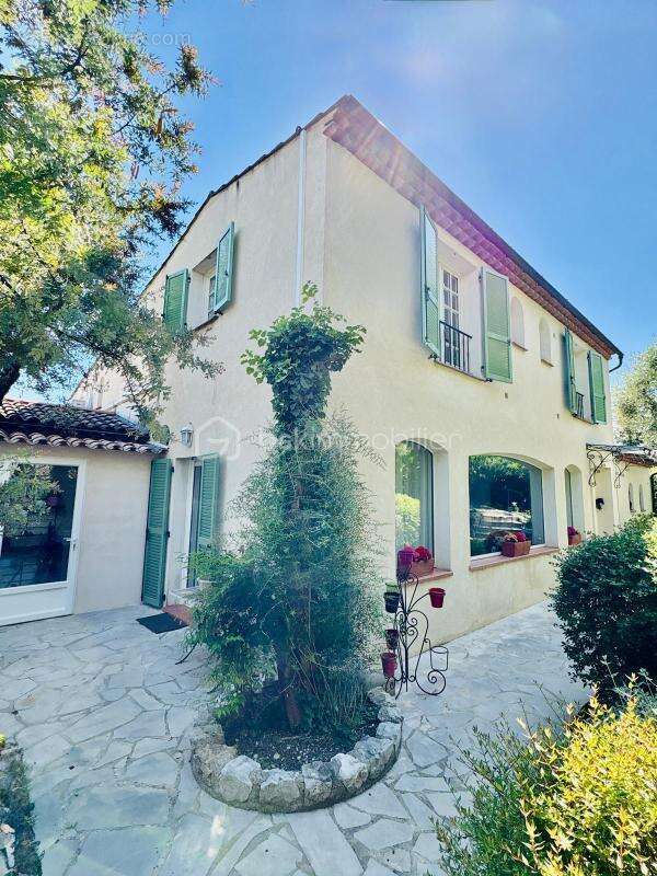 Maison à VENCE