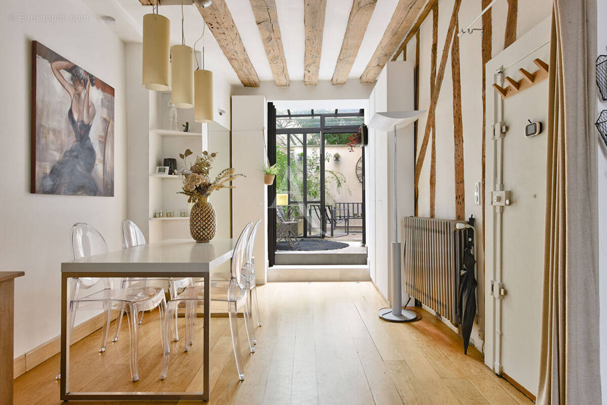Appartement à PARIS-5E