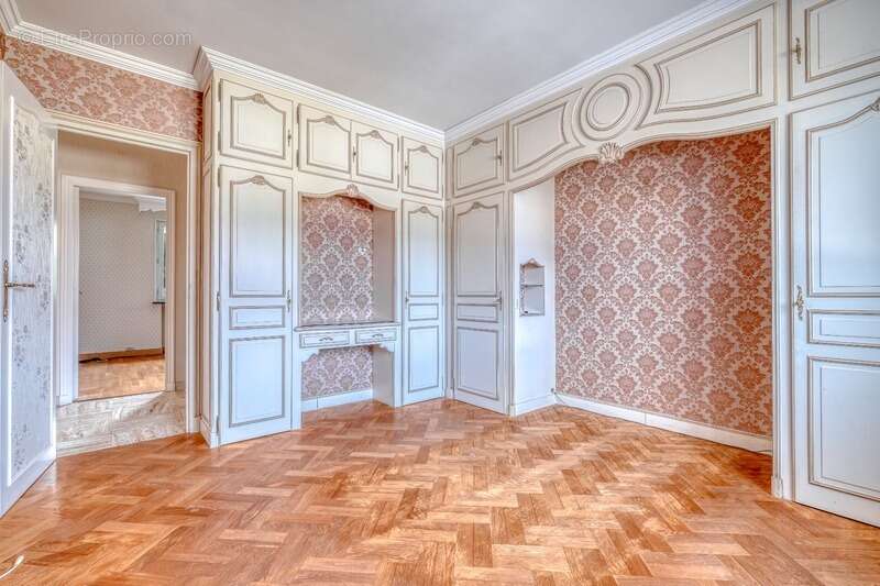 Maison à NANTEUIL-LES-MEAUX