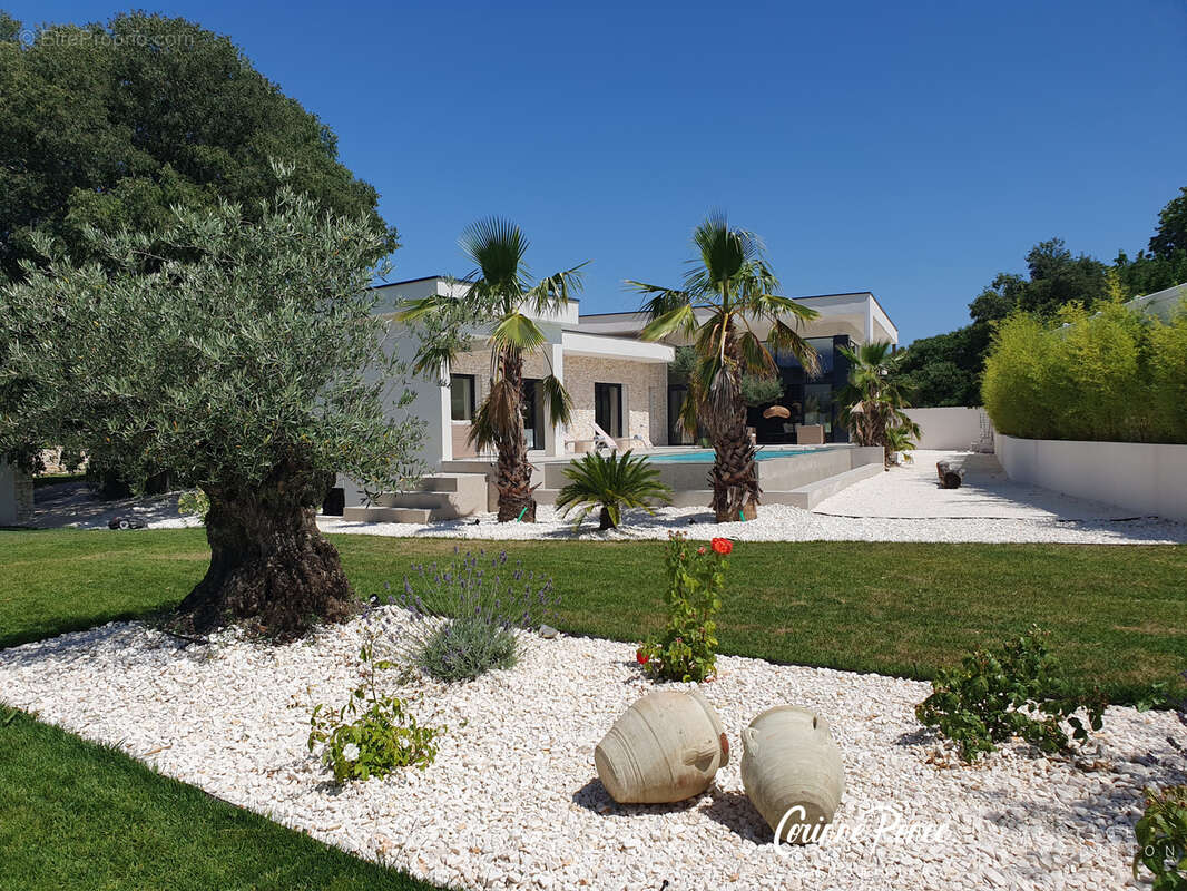 Maison à NIMES