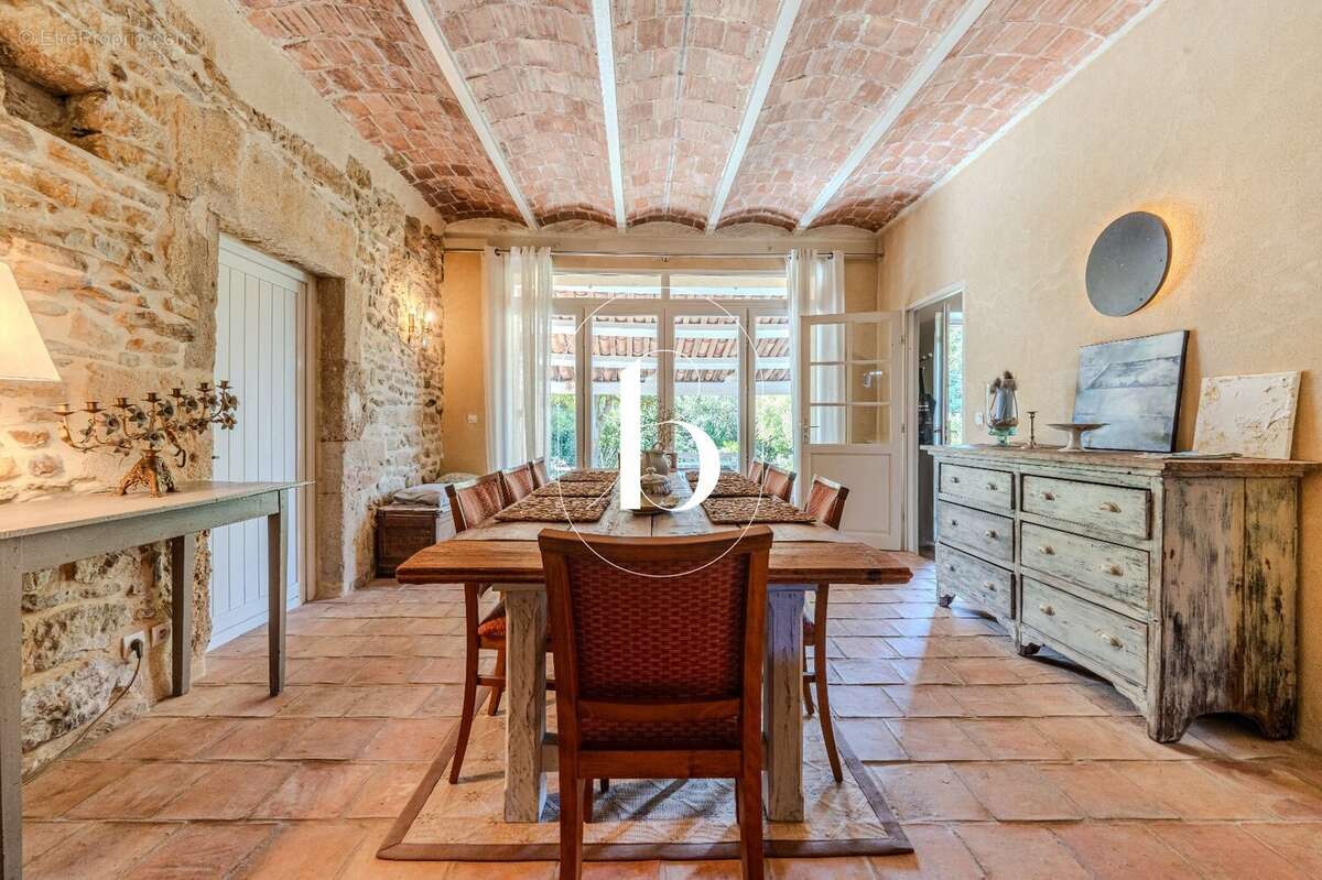 Maison à UZES